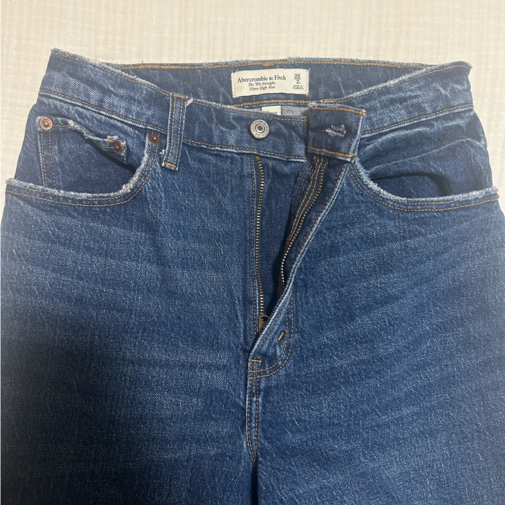Abercrombie Curve Love Dark Wash Straight Leg Jeans